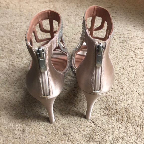 Vince Camuto | Shoes | Vince Camuto | Poshmark